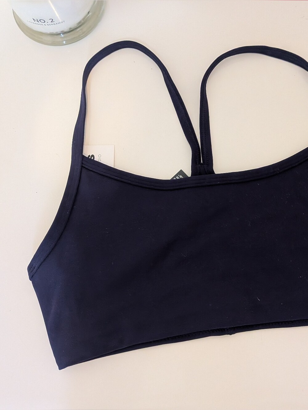 Vuori All The Feels Sports bra Nwt - Picture 2 of 5